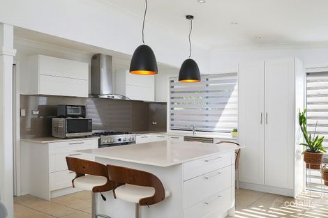 Property photo of 212 Brisbane Water Drive Point Clare NSW 2250