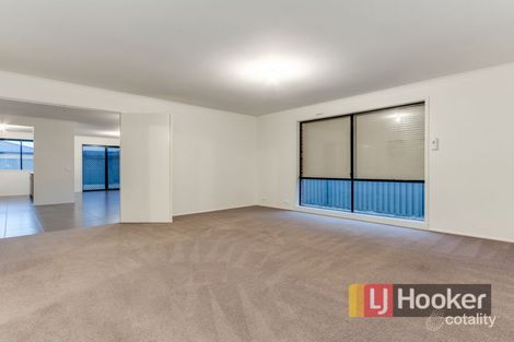 Property photo of 37 Archers Field Drive Cranbourne East VIC 3977