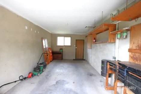 Property photo of 35 Tweed Crescent Mount Gambier SA 5290