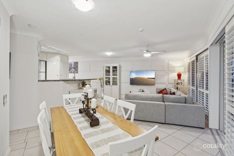 Property photo of 32/19 Riverview Parade Surfers Paradise QLD 4217