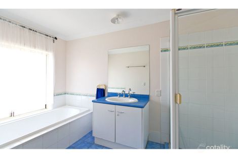 Property photo of 11 Lincoln Close Alexandra Hills QLD 4161