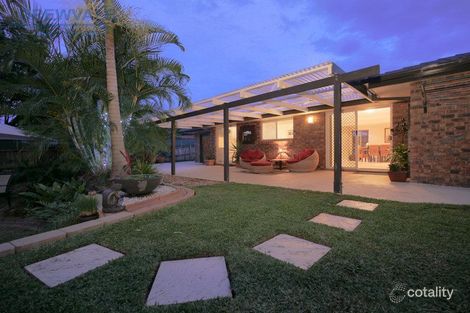 26 Burdekin Ct, Hillcrest, QLD 4118