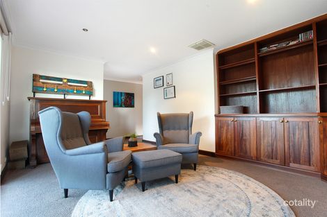Property photo of 38 Shillington Way Thornlie WA 6108