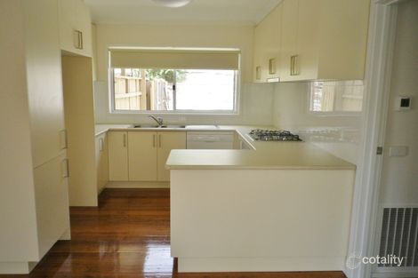 Property photo of 42 Dellfield Drive Templestowe Lower VIC 3107