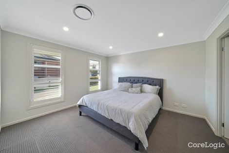 Property photo of 6 Waterworth Place St Helens Park NSW 2560