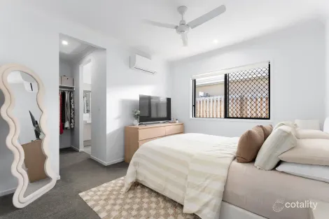 Property photo of 14 Mettle Street Gleneagle QLD 4285