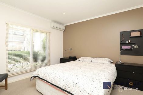 Property photo of 2/4 Ulupna Road Ormond VIC 3204