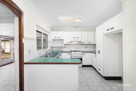 Property photo of 15 Woodland Parkway Buff Point NSW 2262