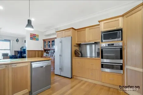 Property photo of 37 Kelly Street Beveridge VIC 3753