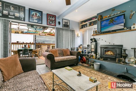 Property photo of 86 Orange Parade Wyoming NSW 2250