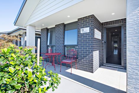 Property photo of 15 Waterway Crescent Dubbo NSW 2830