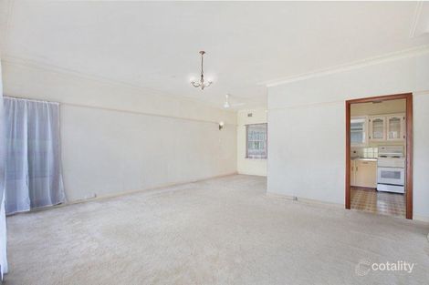 Property photo of 8 Florence Avenue Point Frederick NSW 2250
