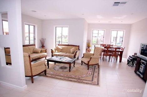 Property photo of 1 Regency Road Roxburgh Park VIC 3064