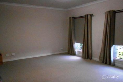 Property photo of 4 Alberfeldie Drive Truganina VIC 3029