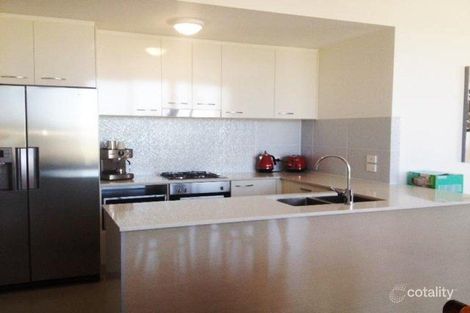 Property photo of 306/14 Bruce Avenue Paradise Point QLD 4216