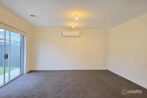 Property photo of 12 Henderson Drive Tarneit VIC 3029