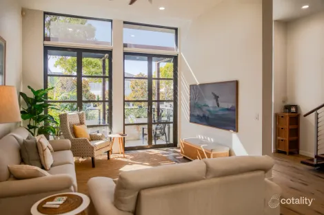 Property photo of 13 Salacia Drive Paradise Point QLD 4216