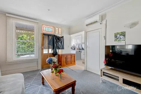 Property photo of 38 Rowan Street Bendigo VIC 3550