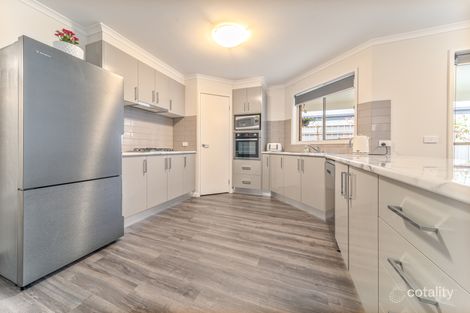 Property photo of 2/47 Barnett Drive Kangaroo Flat VIC 3555