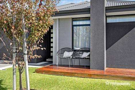 Property photo of 29 Darwell Way Aveley WA 6069