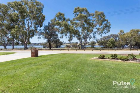 Property photo of 369 Riverton Drive North Shelley WA 6148