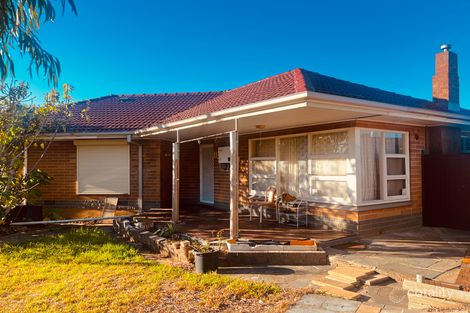 2 Eton Rd, Reynella, SA 5161