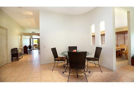 Property photo of 1 Courtenay Place Sippy Downs QLD 4556