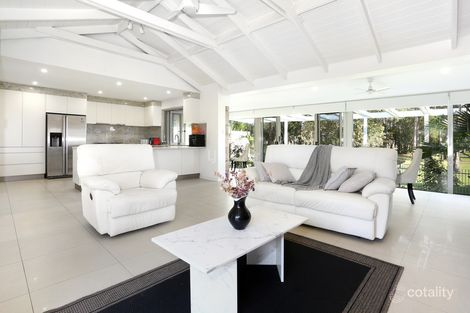 Property photo of 36 Sundown Drive Paradise Point QLD 4216