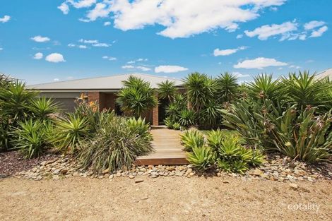 Property photo of 12 La Bamba Drive Yarrawonga VIC 3730