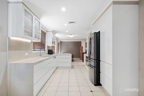 Property photo of 5 Tipping Place Ambarvale NSW 2560