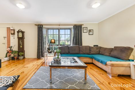 Property photo of 2 Lomond Court Endeavour Hills VIC 3802