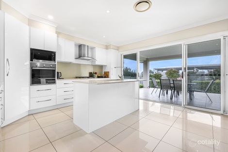 Property photo of 23 Sanctuary Place Hillvue NSW 2340