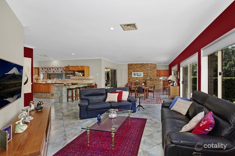 Property photo of 4 Canterbury Close Terrigal NSW 2260