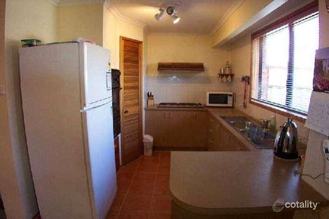 Property photo of 8 Backhaus Avenue Sunbury VIC 3429