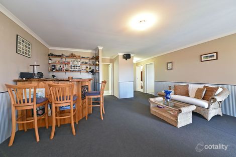 Property photo of 22 Holyhead Green Mindarie WA 6030