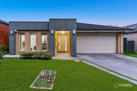 6 Sabel Dr, Cranbourne North, VIC 3977