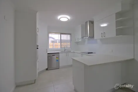 22 Blarney Dr, Eli Waters, QLD 4655