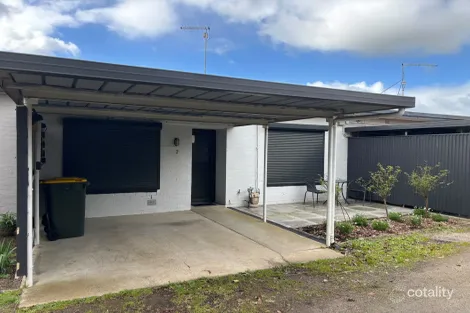 2/82 Brandy Creek Rd, Warragul, VIC 3820