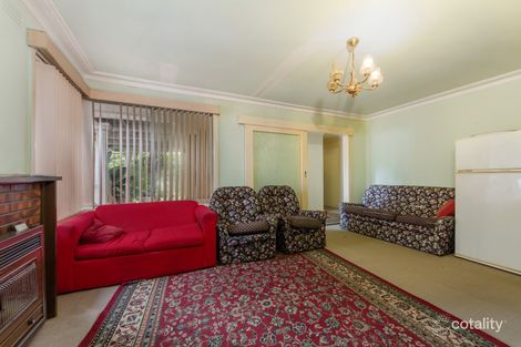 Property photo of 13 Chedgey Drive St Albans VIC 3021