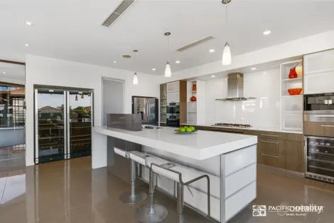 Property photo of 14 North Point Banksia Beach QLD 4507