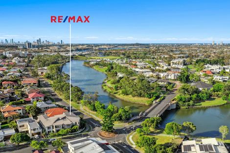 Property photo of 4/12 Azzurra Drive Varsity Lakes QLD 4227