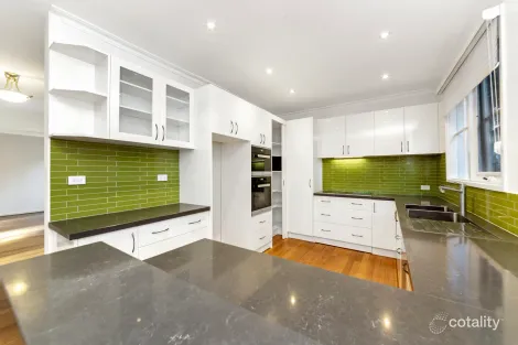 Property photo of 2/5 David Street Bentleigh East VIC 3165