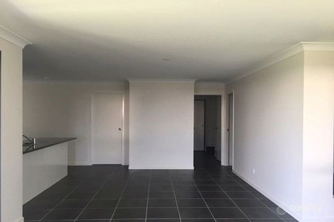 Property photo of 4 Bronco Crescent Gracemere QLD 4702