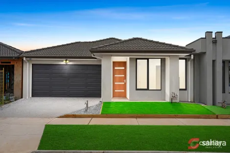 Property photo of 16 Granite Crescent Fraser Rise VIC 3336