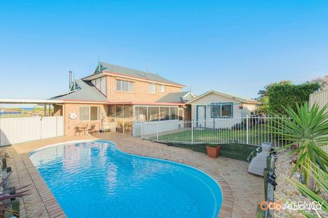 Property photo of 24 Seaspray Close Caves Beach NSW 2281