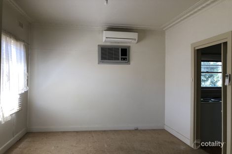 Property photo of 37 Bourke Street Reservoir VIC 3073