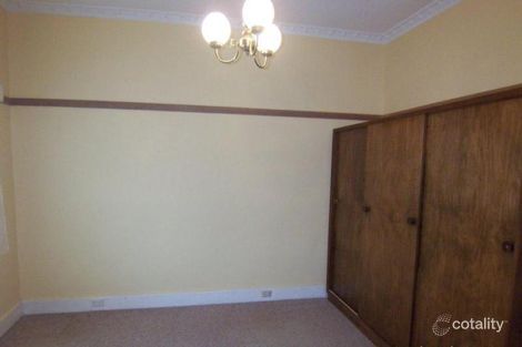 Property photo of 10 Disraeli Grove Pascoe Vale South VIC 3044