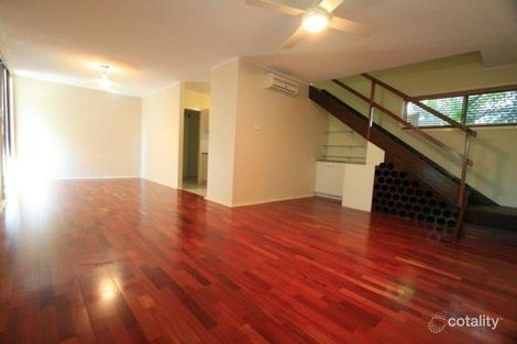 1/5 Illawong St, Surfers Paradise, QLD 4217