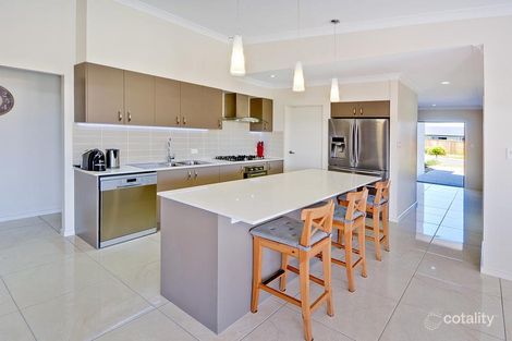 922 Mcarthur Pde, Bells Creek, QLD 4551