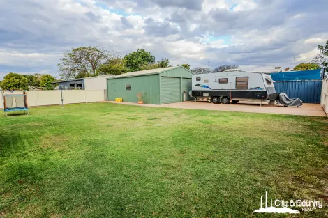 1 Morotai St, Soldiers Hill, QLD 4825